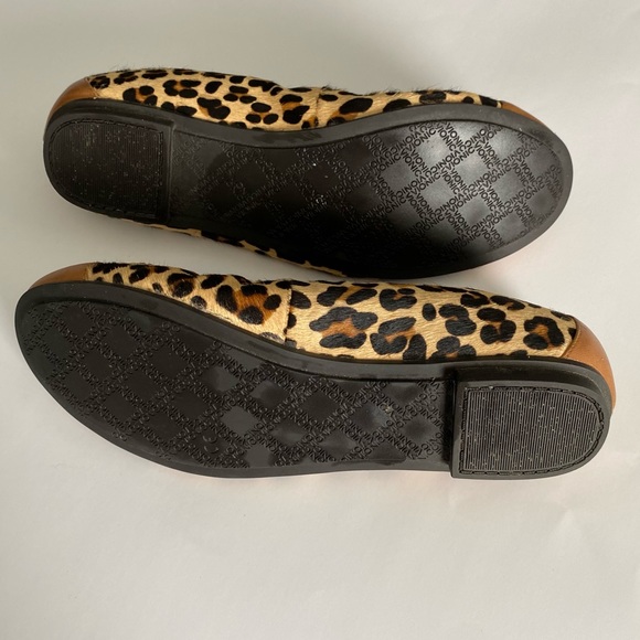 Vionic Cheetah Print Women’s Flats Size 7.5 - Picture 3 of 6